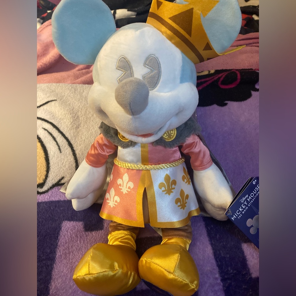 Mickey Mouse Main Attraction Plush